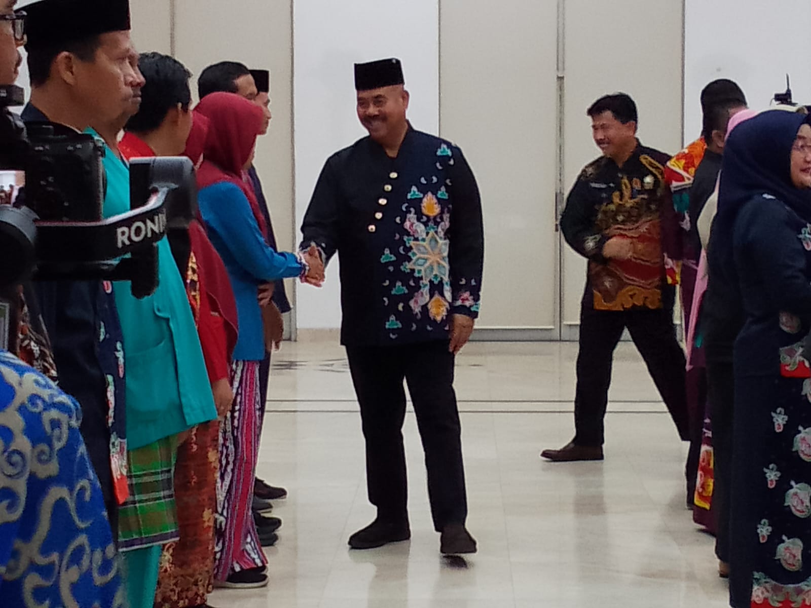 Bupati Edi usai melantik sejumlah pejabat di lingkup Pemkab Kukar.