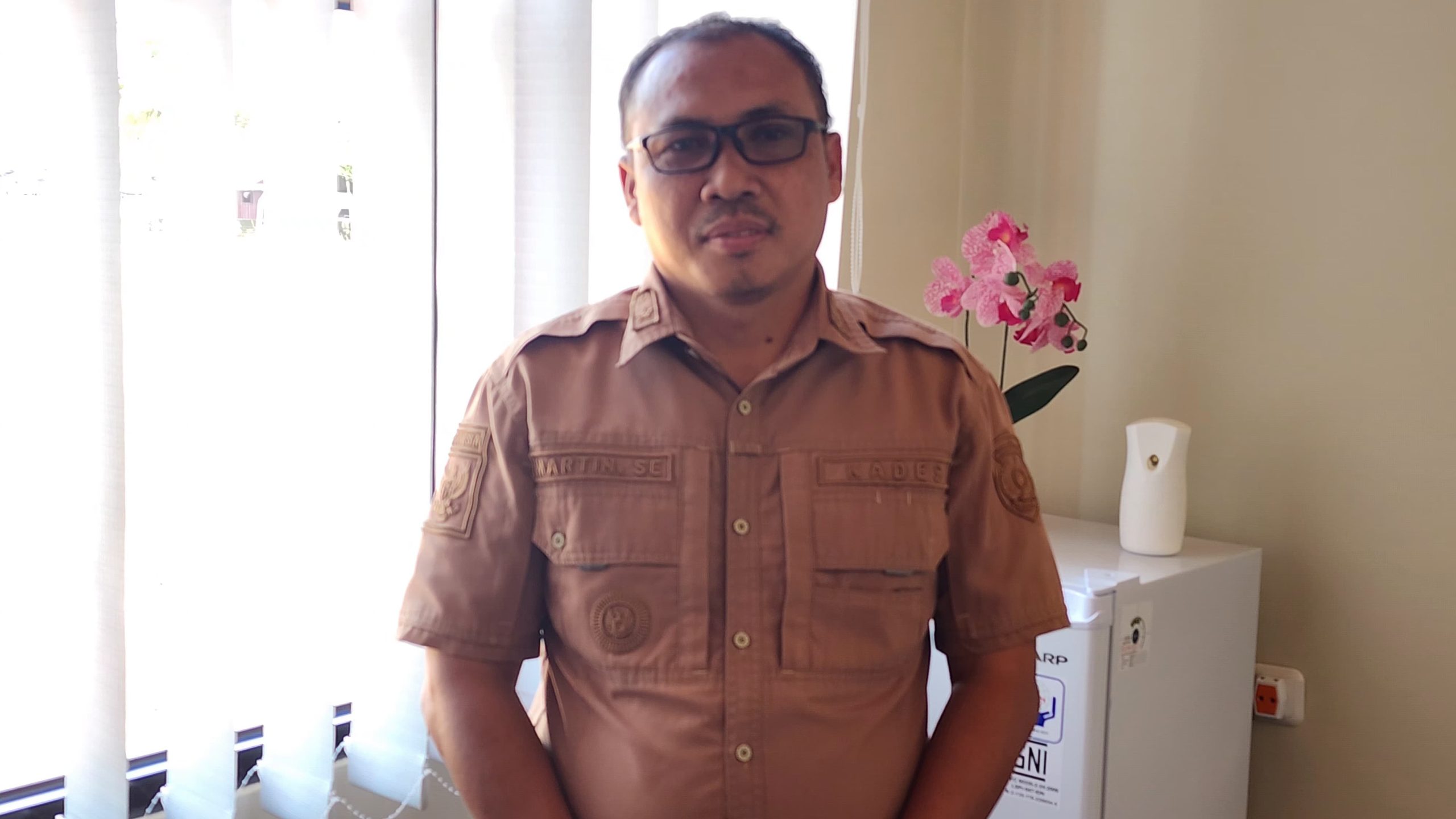 Kepala Desa Loa Raya, Martin.