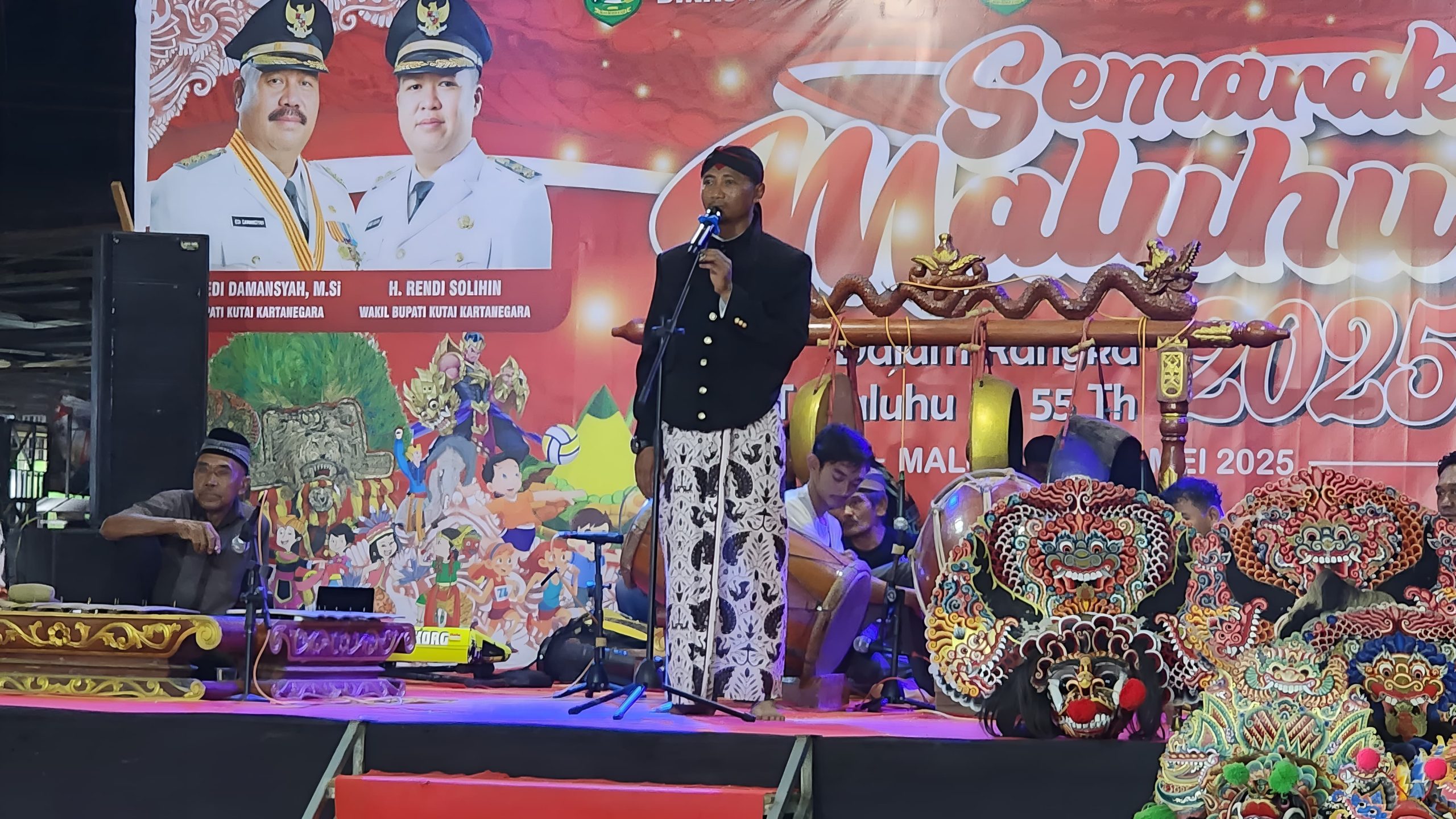 Lurah Maluhu, Tri Joko Kuncoro.