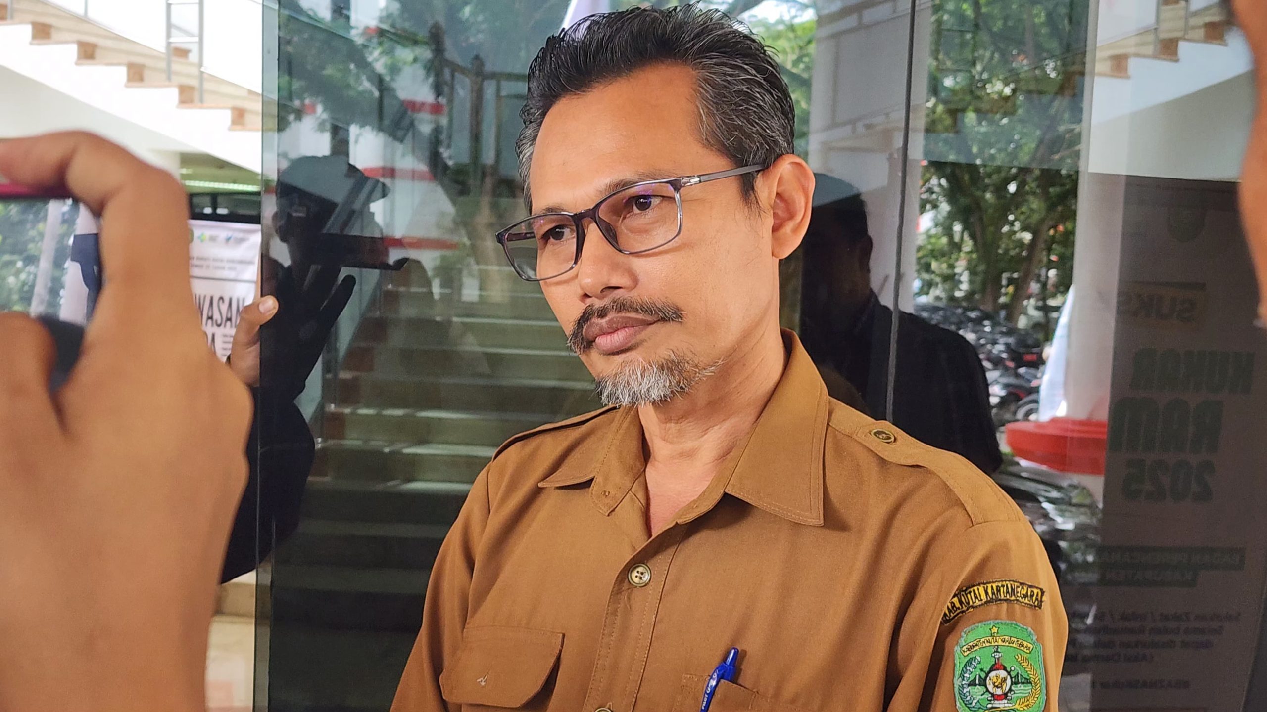 Plt Kepala Dinkes Kukar, Kusnandar.