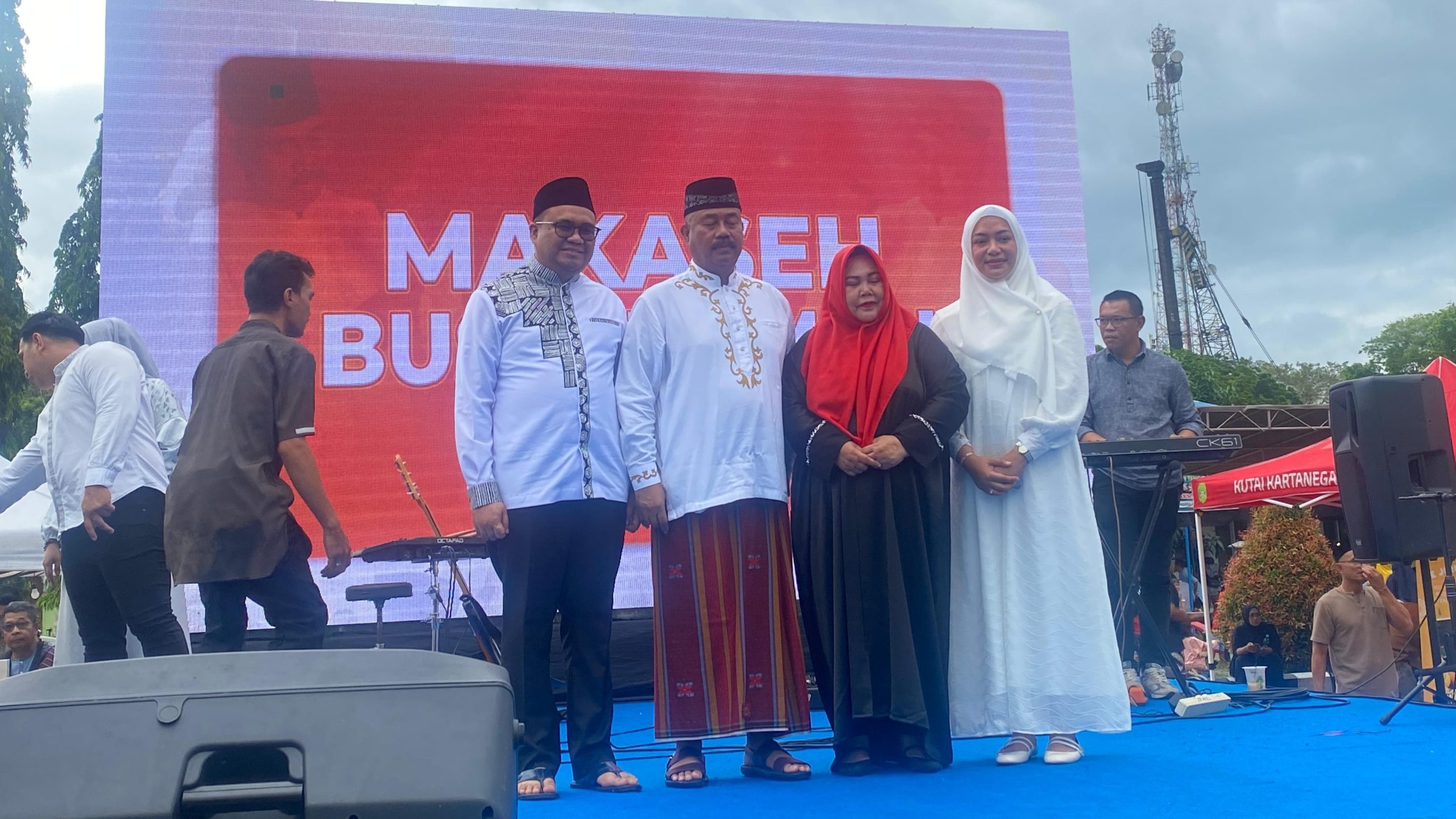 Serah terima memorial Bupati Kukar.