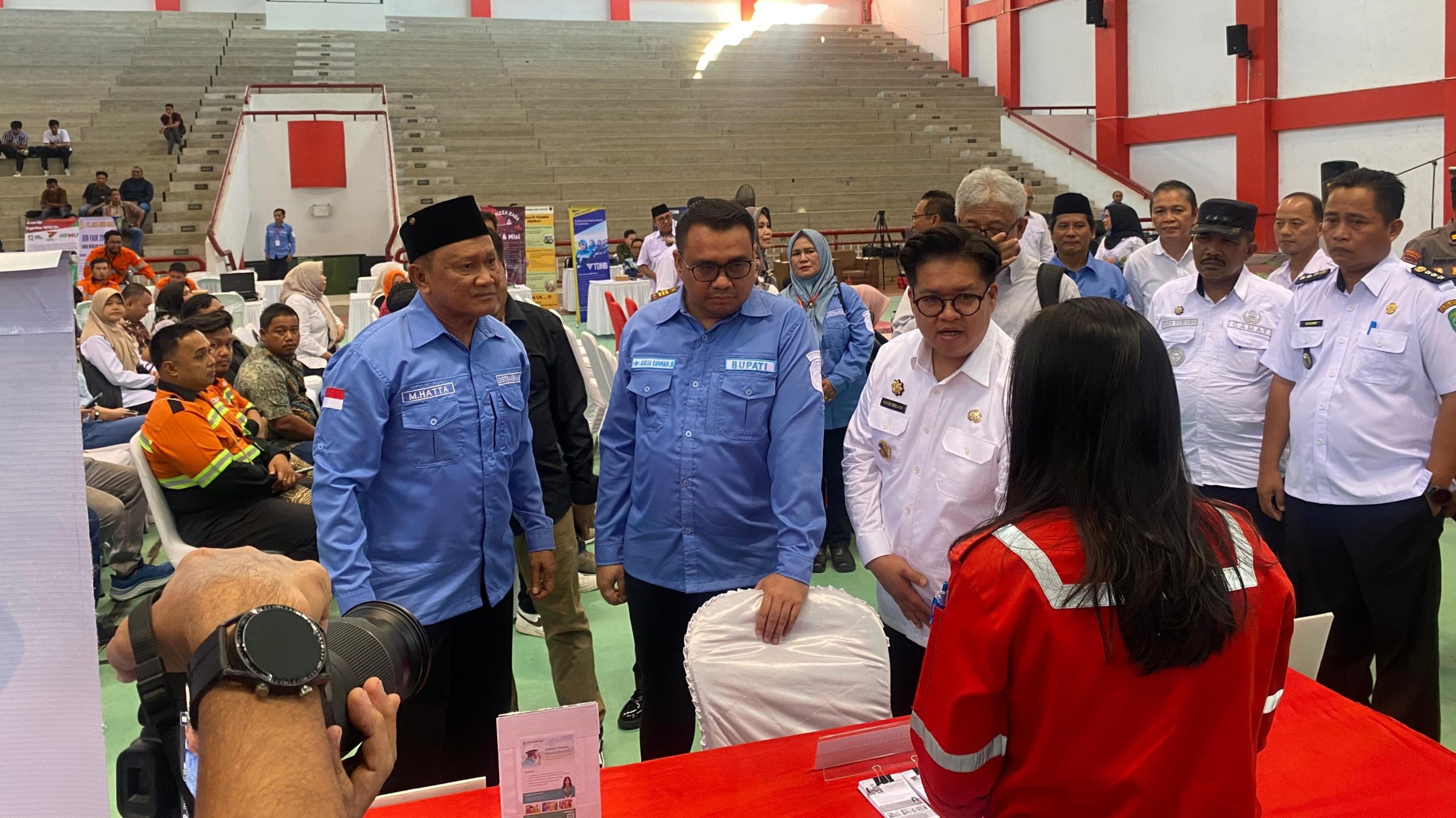 Bupati Kukar, Aulia Rahman Basri bersama Wakil Bupati, Rendi Solihin.