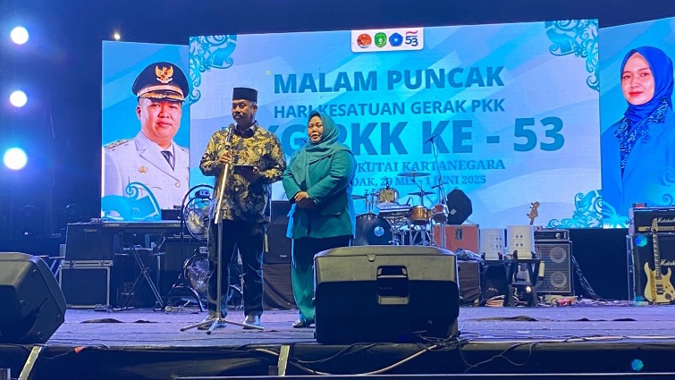 Bupati Kukar, Edi Damansyah Menutup HKG