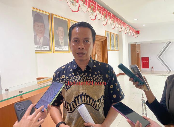 Sekretaris Komisi I DPRD Samarinda, Ronal Stephen Lonteng.