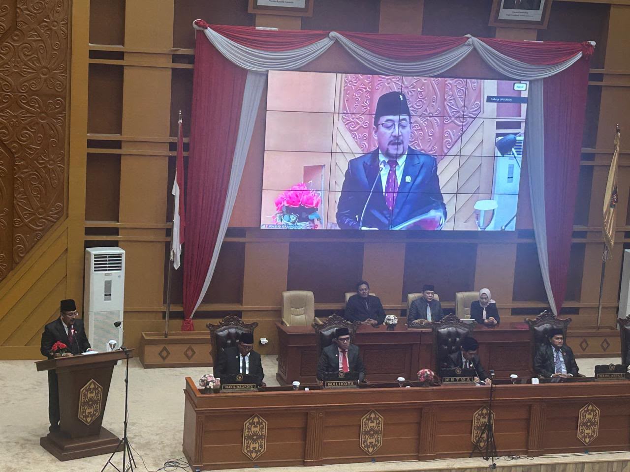 Juru Bicara Fraksi PDI Perjuangan DPRD Kota Samarinda, Iswandi.